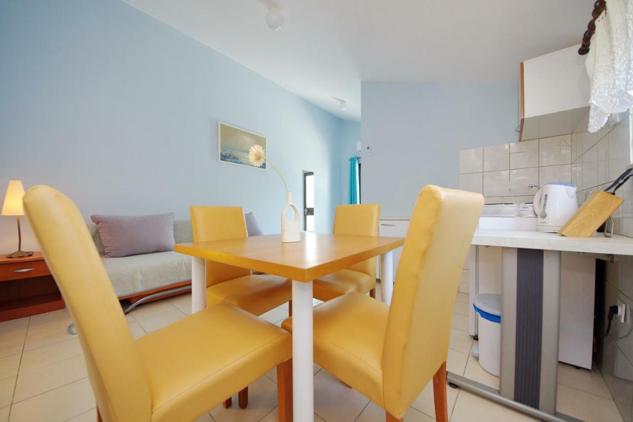 Apartments Eduard Vrsi Εξωτερικό φωτογραφία