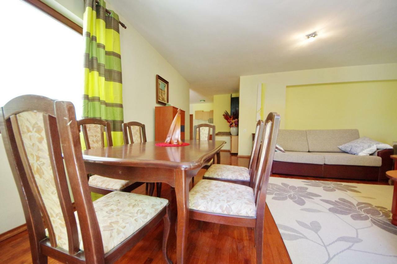 Apartments Eduard Vrsi Εξωτερικό φωτογραφία