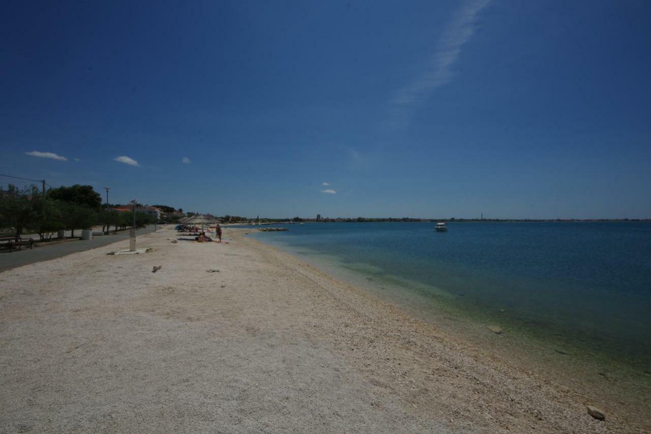 Apartments Eduard Vrsi Εξωτερικό φωτογραφία