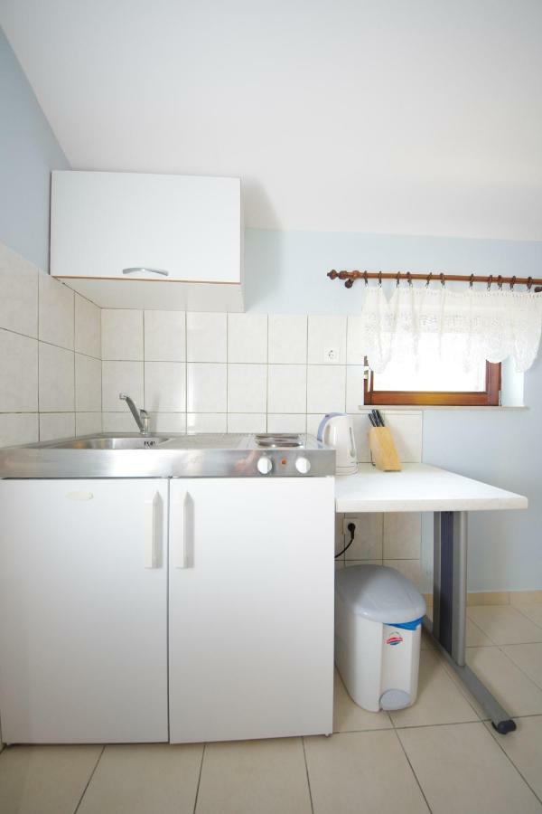 Apartments Eduard Vrsi Εξωτερικό φωτογραφία